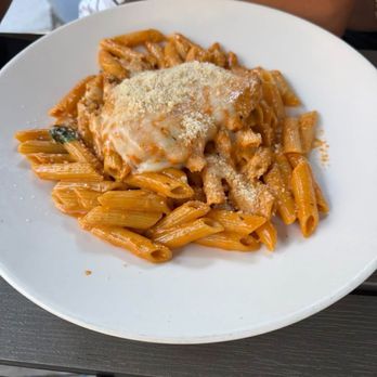 Yard House - Penne Pasta with Vodka Sauce - Bars Near Me - Raleigh, North Carolina Yard House - Penne Pasta with Vodka Sauce - Bars Near Me - Raleigh, North Carolina