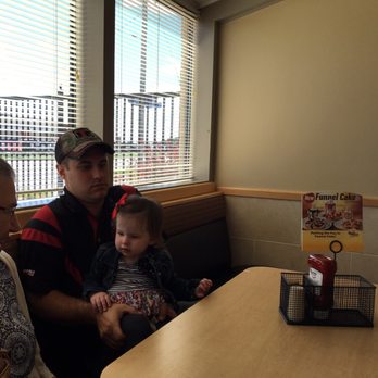 Dairy Queen Grill & Chill - Burgers Near Me - El Paso, Illinois Dairy Queen Grill & Chill - Burgers Near Me - El Paso, Illinois