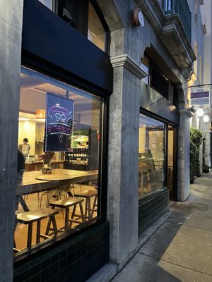 Pizzeria Violetta, Piedmont Ave by null