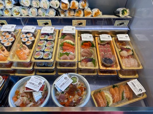 Takeya Sushi by null