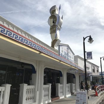 Hellas Restaurant - This place is Hella great - Bakeries Near Me - Tarpon Springs, Florida Hellas Restaurant - This place is Hella great - Bakeries Near Me - Tarpon Springs, Florida