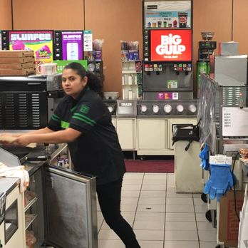 7-Eleven - a woman working in a fast food restaurant - Convenience Stores Near Me - Los Angeles, California 7-Eleven - a woman working in a fast food restaurant - Convenience Stores Near Me - Los Angeles, California
