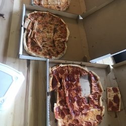 Gus' Pizza Palace - Delivered Pizzas