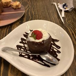 Stumphaus Taproom - lava cake