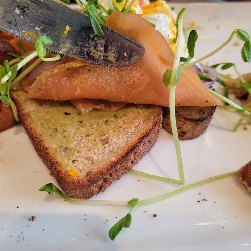 Pür & Simple - smoke salmon avocado toast missing avocado! - Breakfast & Brunch Near Me - Vancouver, British Columbia Pür & Simple - smoke salmon avocado toast missing avocado! - Breakfast & Brunch Near Me - Vancouver, British Columbia