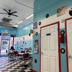 Main Street Diner