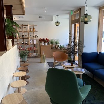 Good Neighbor - Front area with stools and chairs - Coffee & Tea Near Me - Baltimore, Maryland Good Neighbor - Front area with stools and chairs - Coffee & Tea Near Me - Baltimore, Maryland