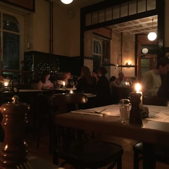 Beuster Bar - Dunkles Ambiente - Brasseries Near Me - Berlin, BE Beuster Bar - Dunkles Ambiente - Brasseries Near Me - Berlin, BE