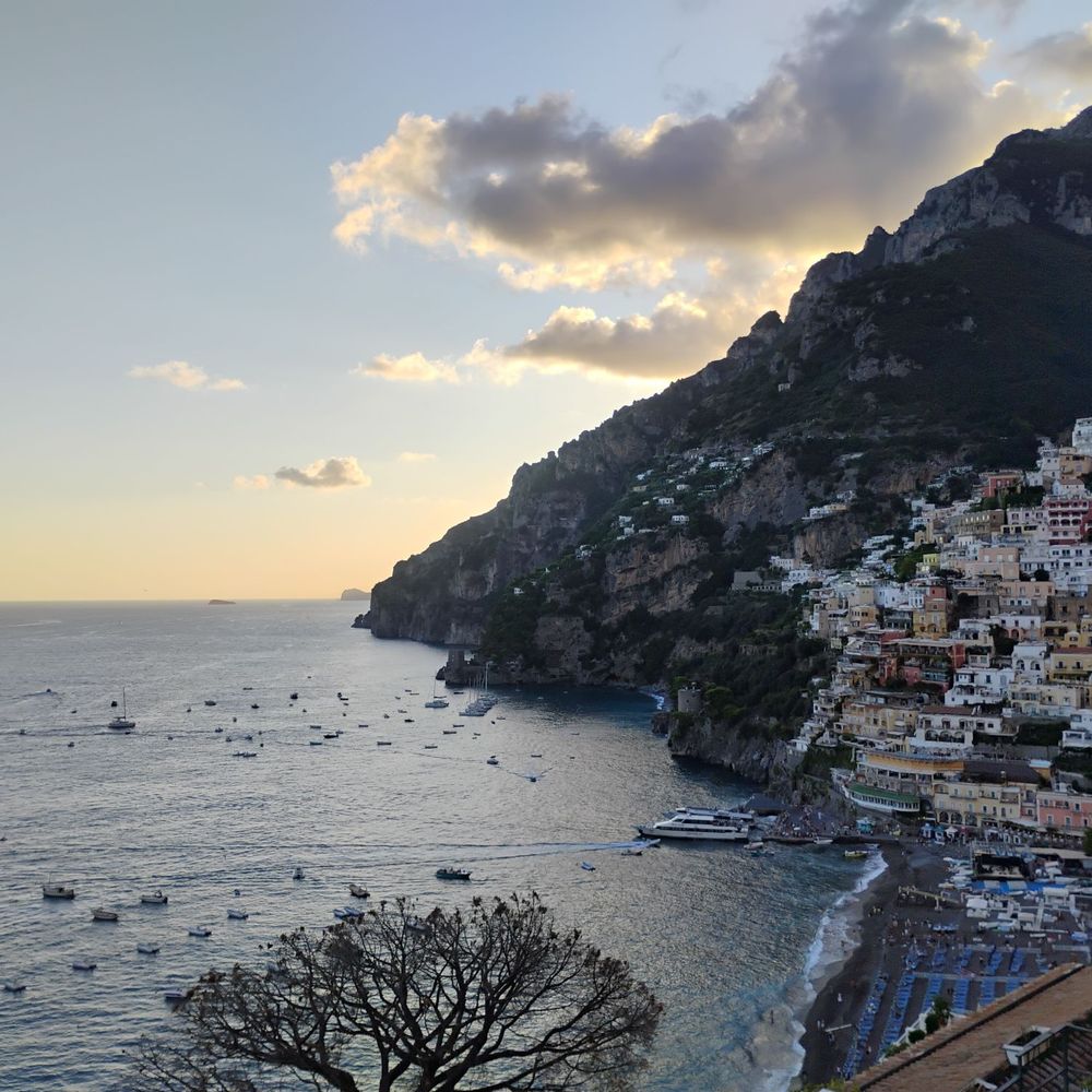 Villa Rosa di Caldieri Francesco - Another view from the terrace - Guest Houses Near Me - Positano, SA