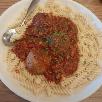 Olive Garden Italian Restaurant - Rotini with meat sauce and 3 meatballs - Italian Near Me - Carson City, Nevada Olive Garden Italian Restaurant - Rotini with meat sauce and 3 meatballs - Italian Near Me - Carson City, Nevada