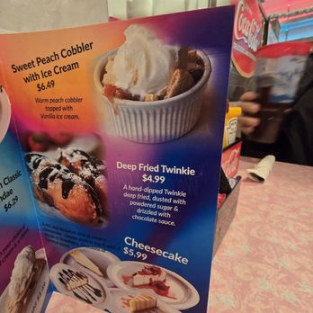 Rosie's Diner - American Near Me - Aurora, Colorado