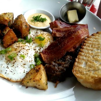 Linh Cafe - The Vancouver Breakfast - Vietnamese Near Me - Vancouver, British Columbia