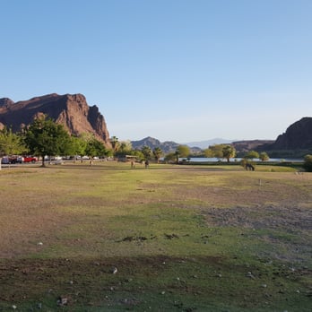 River Lodge Resort - Vacation Rentals Near Me - Parker Dam, California