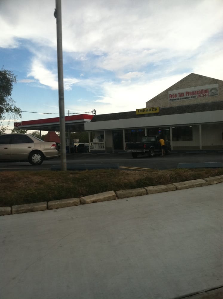 Qp Food Mart Logo