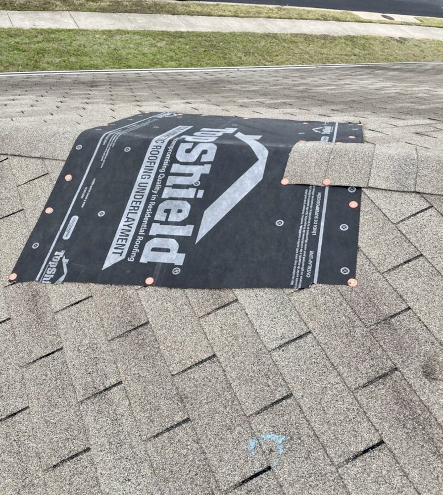 Slide of Riverside Roofing ATX