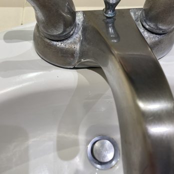 Campbell Inn - Staining on faucets - Hotels Near Me - Campbell, California Campbell Inn - Staining on faucets - Hotels Near Me - Campbell, California