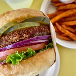 Oasis Vegetarian Cafe - Vegan "Chicken" Sandwich