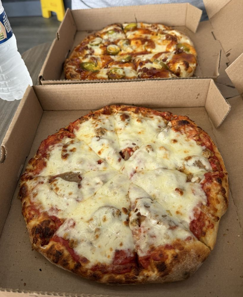 Cugino's Pizza Cugino's Pizza