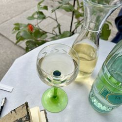 Weingalerie und Café NÖ! - Weingalerie-Cafe Nö | Glingkastrasse