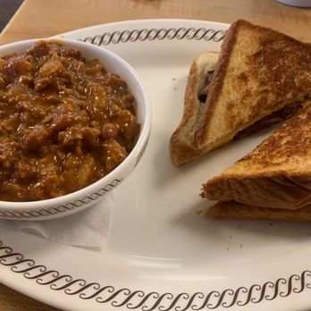 Waffle House - Harrisonburg - Texas Bacon Grilled Cheese and Bowl of Chili - Breakfast & Brunch Near Me - Harrisonburg, Virginia Waffle House - Harrisonburg - Texas Bacon Grilled Cheese and Bowl of Chili - Breakfast & Brunch Near Me - Harrisonburg, Virginia