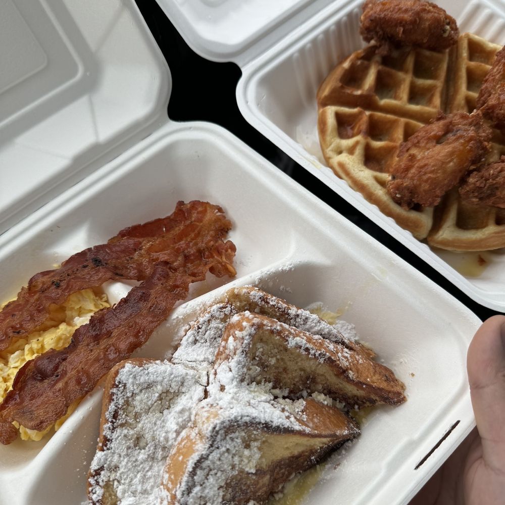 French Toast Platter with Bacon and Eggs Chicken and Waffles French Toast Platter with Bacon and Eggs Chicken and Waffles