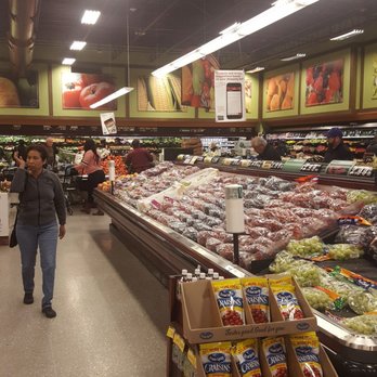 Tony's Fresh Market - Grocery Near Me - Berwyn, Illinois
