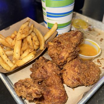 Legacy Hall - Chicken wings combo from Roots Chicken Shack - Food Court Near Me - Plano, Texas Legacy Hall - Chicken wings combo from Roots Chicken Shack - Food Court Near Me - Plano, Texas
