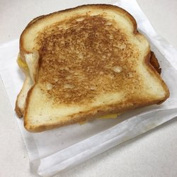 Harrisburg Outdoor Food Court - Grilled cheese