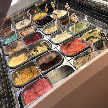 Aida - Ice cream selection - Cafes Near Me - Vienna, 9