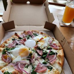 Ala Bismark Pizza and a Falling Sky Pretty Hazy Machine Hazy IPA