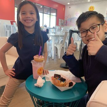 Yonutz -Henderson - Happy kids! Strawberry Shortcake SMASHED Milkshake and Chocolate Brownie Smashed Donut were a hit for a sweet after school treat! - Donuts Near Me - Henderson, Nevada Yonutz -Henderson - Happy kids! Strawberry Shortcake SMASHED Milkshake and Chocolate Brownie Smashed Donut were a hit for a sweet after school treat! - Donuts Near Me - Henderson, Nevada