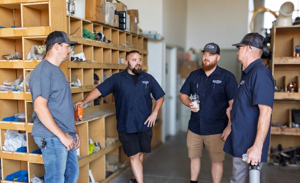 Van Rooy Plumbing Logo