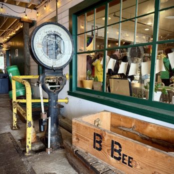 Coffee Girl - Coffee & Tea Near Me - Astoria, Oregon Coffee Girl - Coffee & Tea Near Me - Astoria, Oregon