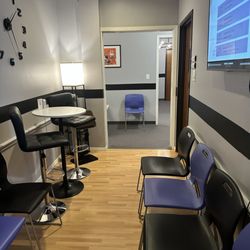 Preston Harmony School Of Music - Waiting area