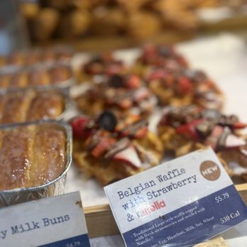 Paris Baguette - Coffee & Tea Near Me - Fairfax, Virginia Paris Baguette - Coffee & Tea Near Me - Fairfax, Virginia