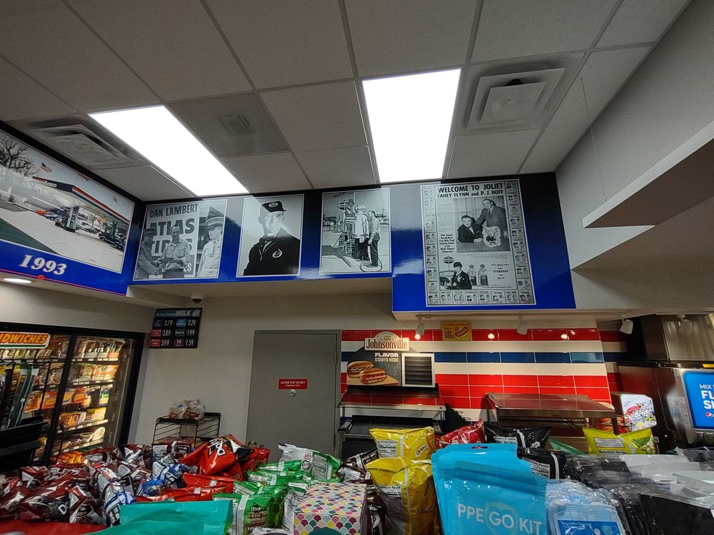 Mobil Lambert Food Shop, Joliet Roadtrippers