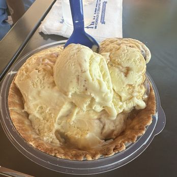 Handel’s Homemade Ice Cream - Monkey business - Ice Cream & Frozen Yogurt Near Me - Irvine, California