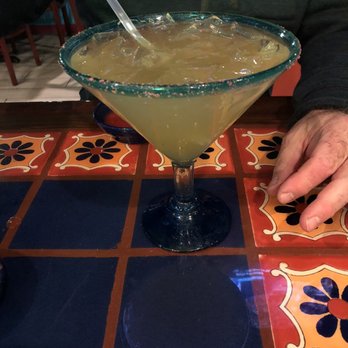 Cantina Del Rio - House Margarita - Salad Near Me - South Kingstown, Rhode Island