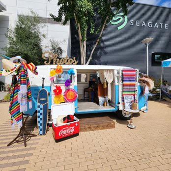 Retro Photo Bus - Photo Booth Rentals Near Me