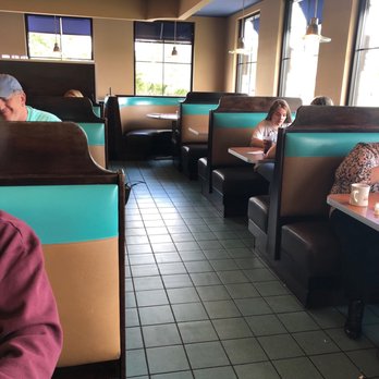 Cromwell Diner - Diners Near Me - Cromwell, Connecticut Cromwell Diner - Diners Near Me - Cromwell, Connecticut