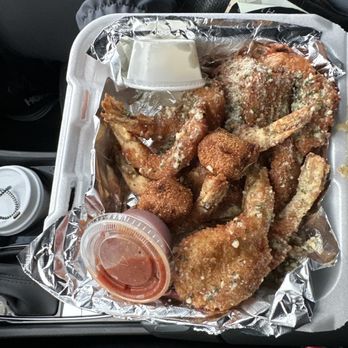 Darlene's Shrimp Shack - Garlic Parmesan shrimp - Seafood Near Me - Galveston, Texas Darlene's Shrimp Shack - Garlic Parmesan shrimp - Seafood Near Me - Galveston, Texas