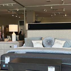 Home Collections Furniture - A new bedroom set from Universal Furniture.