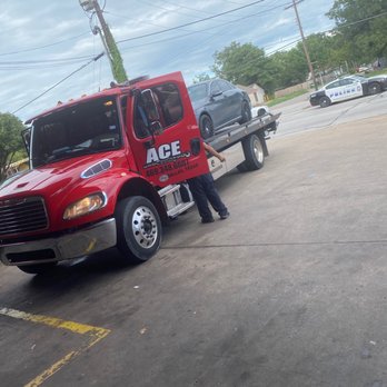 Abbey's Wrecker Service - Towing Near Me - Dallas, Texas Abbey's Wrecker Service - Towing Near Me - Dallas, Texas