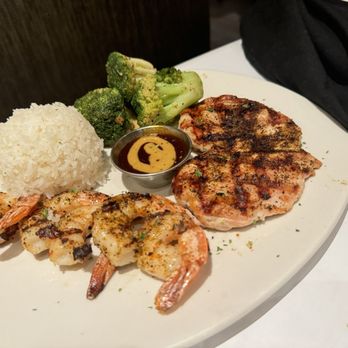 Bonefish Grill - Chicken and Shrimp- Broccoli and Jasmine rice - Seafood Near Me - King Of Prussia, Pennsylvania Bonefish Grill - Chicken and Shrimp- Broccoli and Jasmine rice - Seafood Near Me - King Of Prussia, Pennsylvania