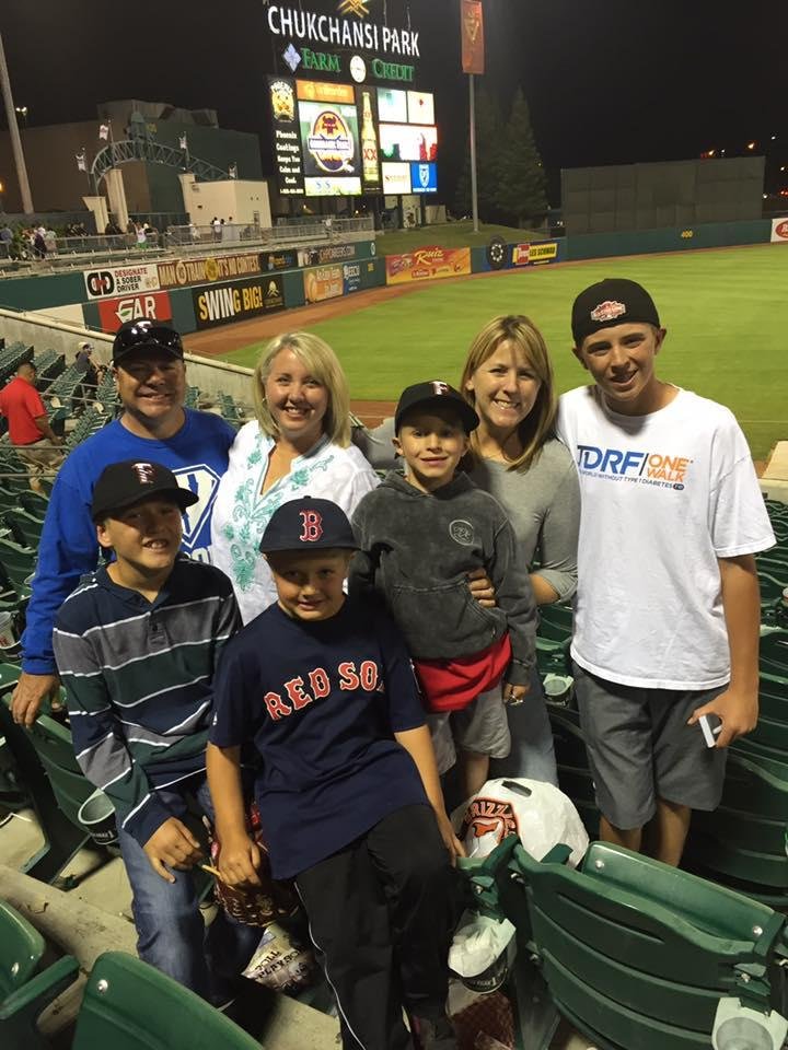 Abrazo Foster Family Agency - social services organization in Fresno, CA