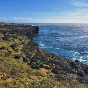 South Point Cliff Dive - Cliff Diving spot from a distance - Diving Near Me - Naalehu, Hawaii South Point Cliff Dive - Cliff Diving spot from a distance - Diving Near Me - Naalehu, Hawaii