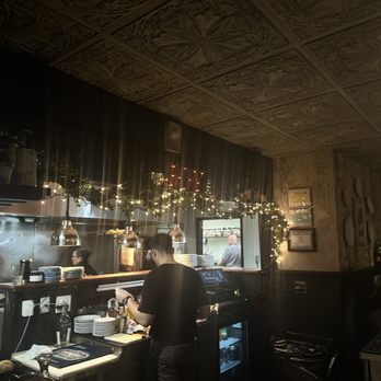 Arugula Bistro & Bar - Mediterranean Near Me - West Hartford, Connecticut