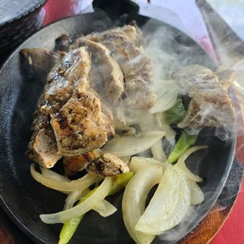 Vanbarry's Public House - Chicken Fajitas - $16 - New American Near Me - Orlando, Florida Vanbarry's Public House - Chicken Fajitas - $16 - New American Near Me - Orlando, Florida