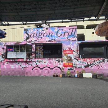 Saigon Grill - Seafood Near Me - Honolulu, Hawaii