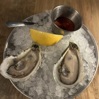 Claddagh Oyster House - Seafood Near Me - Charlottetown, Prince Edward Island Claddagh Oyster House - Seafood Near Me - Charlottetown, Prince Edward Island